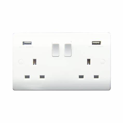 13A 2g USB 3.1A Socket White Plastic THRION